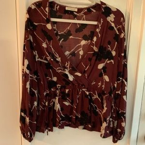 lovestitch blouse, barely worn, excellent/new condition, long sleeves